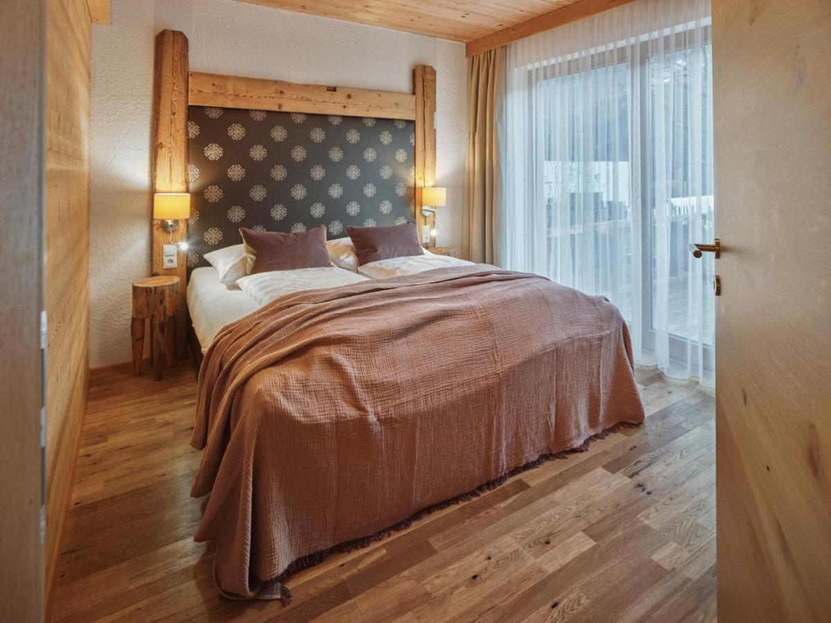 Boutique Apartment Sonnenhang - Incl Rooftop Spa Fliess Exteriör bild