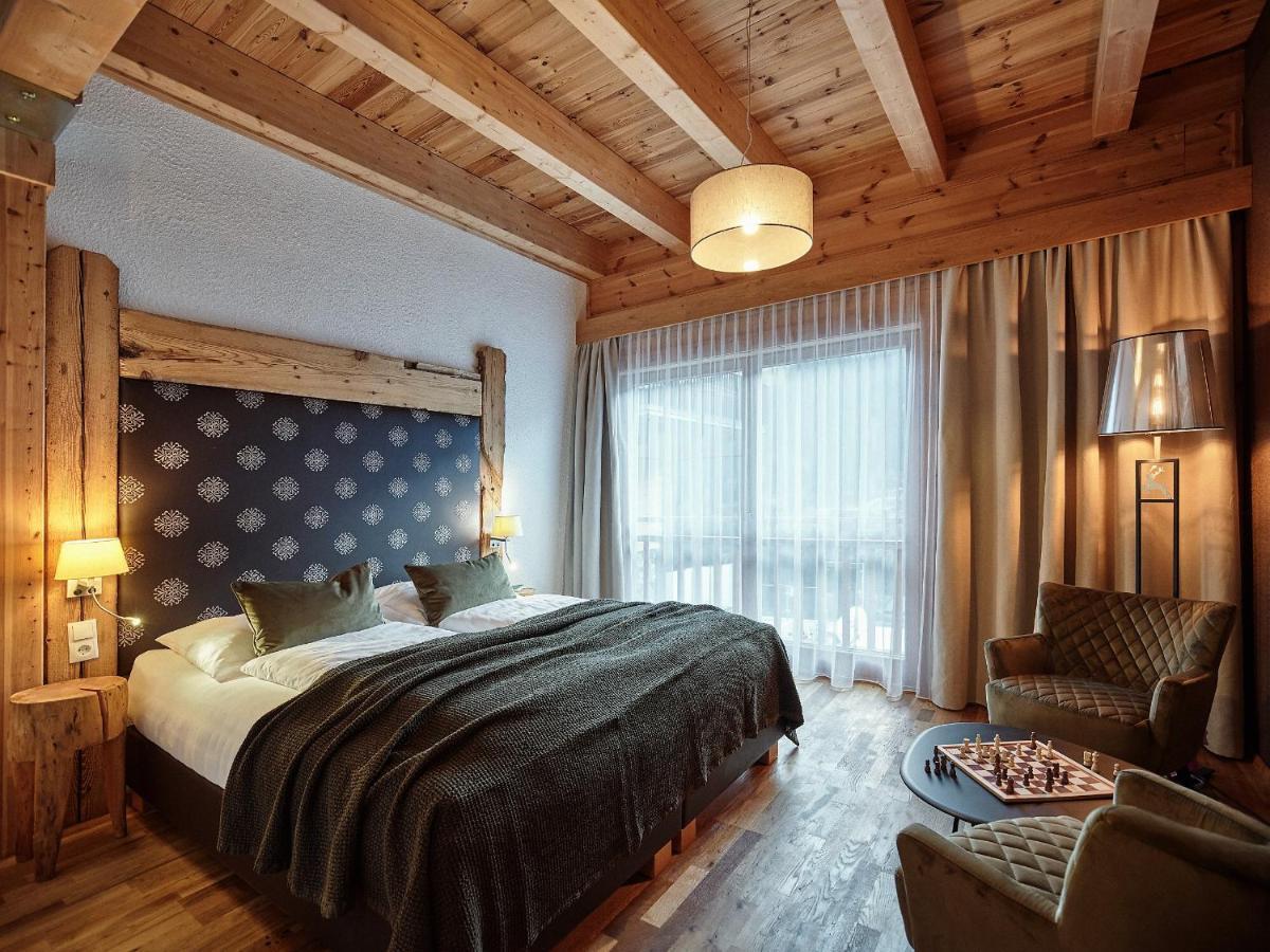 Boutique Apartment Sonnenhang - Incl Rooftop Spa Fliess Exteriör bild