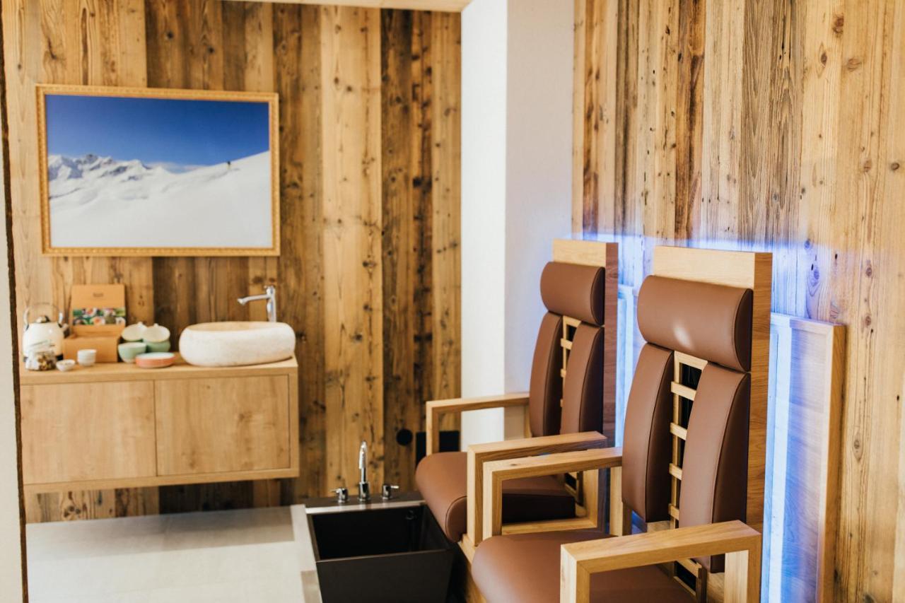 Boutique Apartment Sonnenhang - Incl Rooftop Spa Fliess Exteriör bild