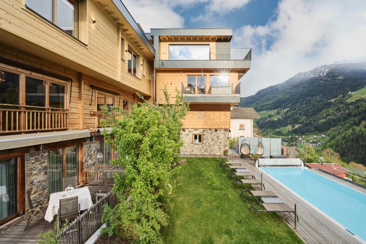 Boutique Apartment Sonnenhang - Incl Rooftop Spa Fliess Exteriör bild